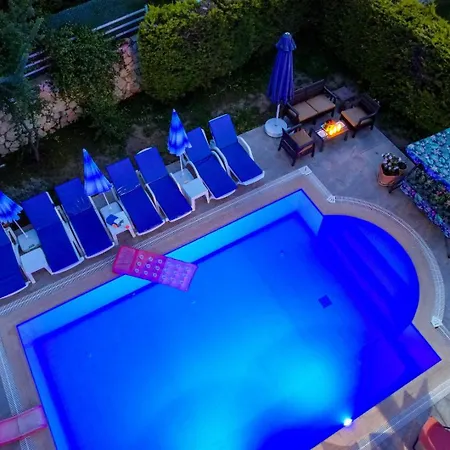 Lorenzo- 4 Bedroom In Hisaronu Villa *