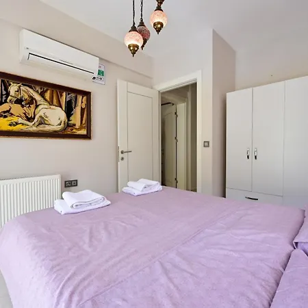 Lorenzo- 4 Bedroom In Hisaronu